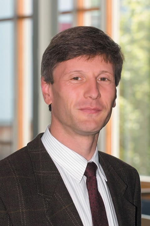 Dr. <b>Christoph Becker</b> - becker