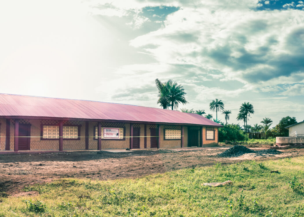 Die neue Grundschule (Foto: Oliver Tamagnini)